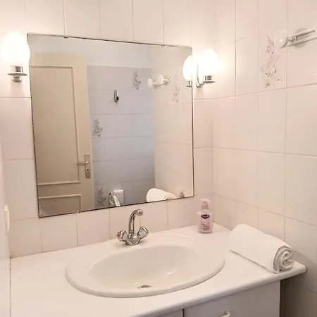 Maison Avec Jardin - Parking Prive - - Lot Et Garonne *